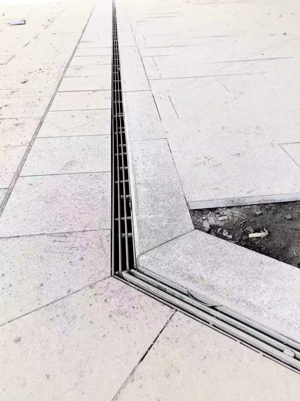 樹脂混凝土排水溝實景1